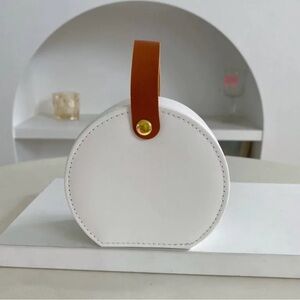 Travel Jewelry Box Organizer – White or Sage Green (Buyer’s Choice)